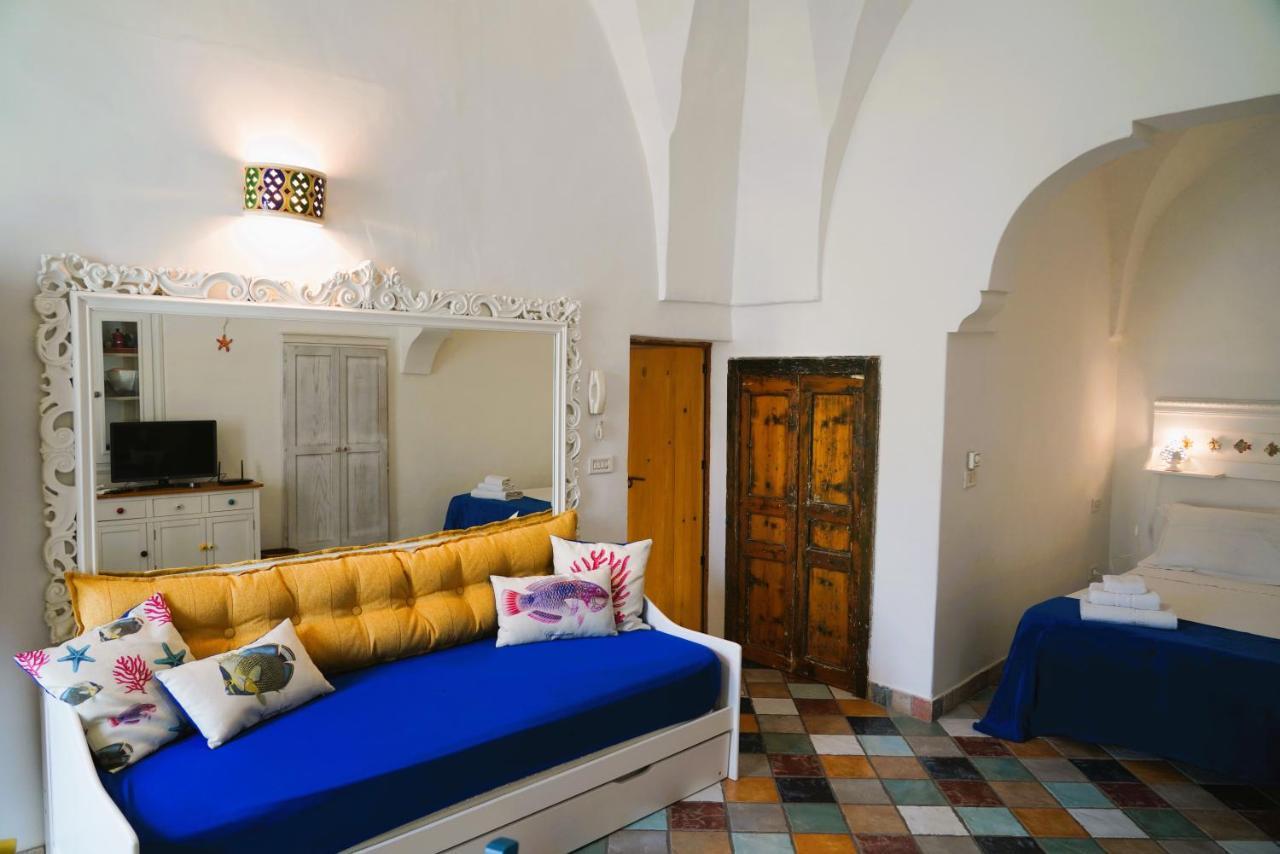 Domus Magistri - A Pochi Passi Dal Centro Storico Villa Ostuni Exterior photo